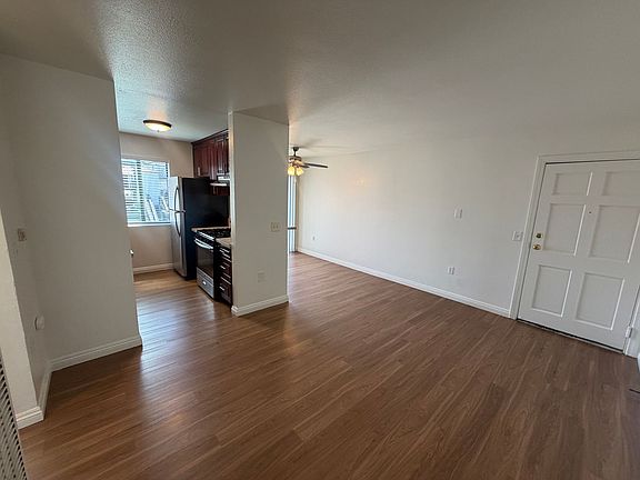 5th image of 920 Martin Luther King Jr Ave APT 211