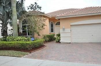 1st image of 2457 Greenbrier Ct