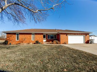 120 Indiana Ct, Warrensburg, IL 62573