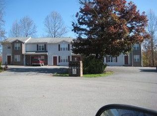 517 Ridgeview Cir, Bluff City, TN 37618