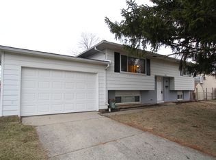 3056 Barbee Ave, Grove City, OH 43123