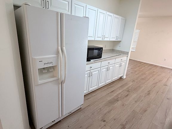 5th image of 7493 SW 84th Dr