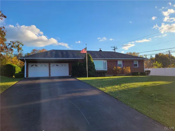 3156 South Dr, Allentown, PA 18103