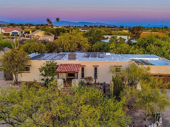 4th image of 5960 N Escondido Ln