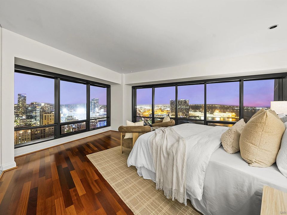 1st image of 200 Harbor Dr Unit 2701