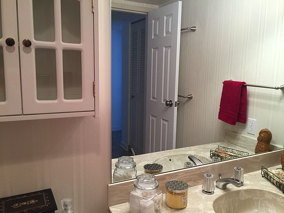 4th image of 2100 Santa Fe St APT 410