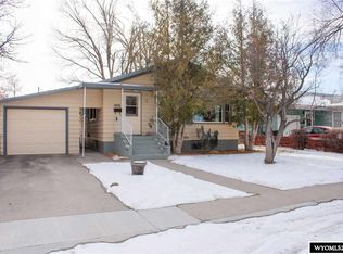 1405 E Fremont Ave, Riverton, WY 82501