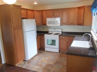 14 King Ave, Ewing, NJ 08638
