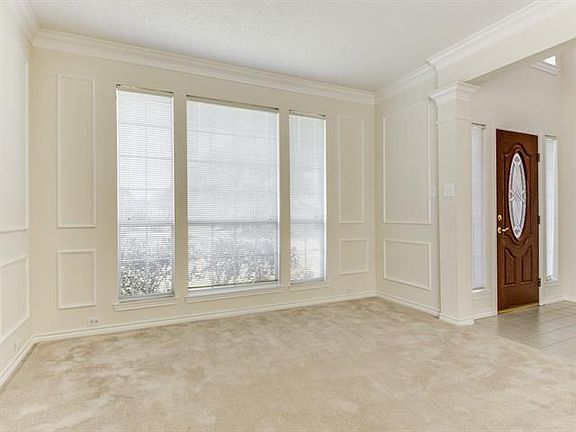 5th image of 3128 Almond Dr