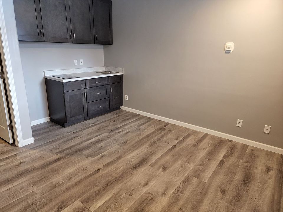 165 N 3rd St Apartment Rentals Laramie, WY Zillow