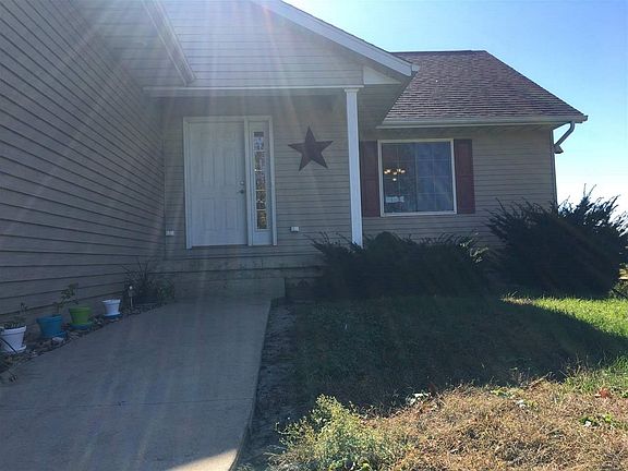 3rd image of 1572 53rd St