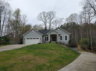 1774 Whispering Pines Rd, Lincolnton, NC 28092