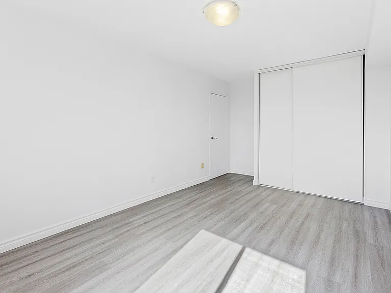550 Langs Rd — Photo 10