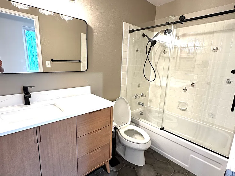 3849 Fairfax Way — Photo 3
