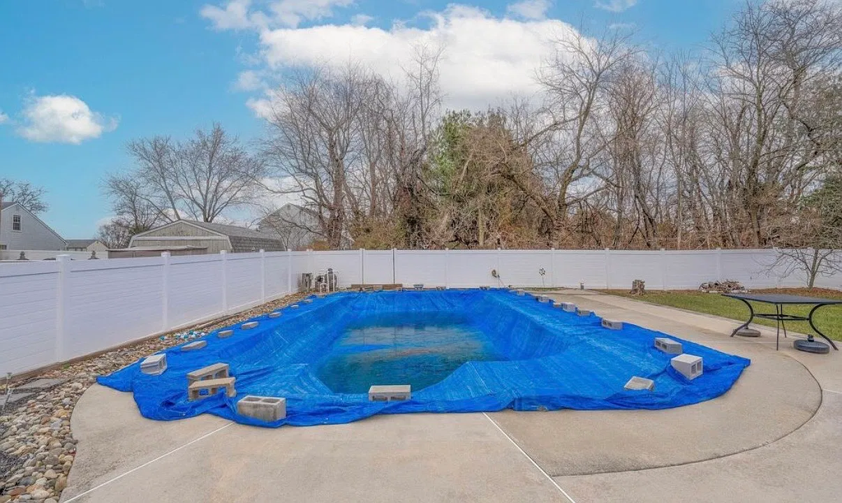 3 bed, 1860 sqft, $3,500 — Photo 3