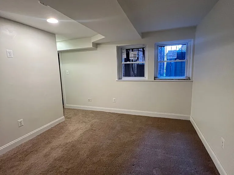 2333 Eutaw Pl — Photo 8