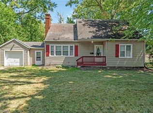 1255 Dover Ave, Akron, OH 44320