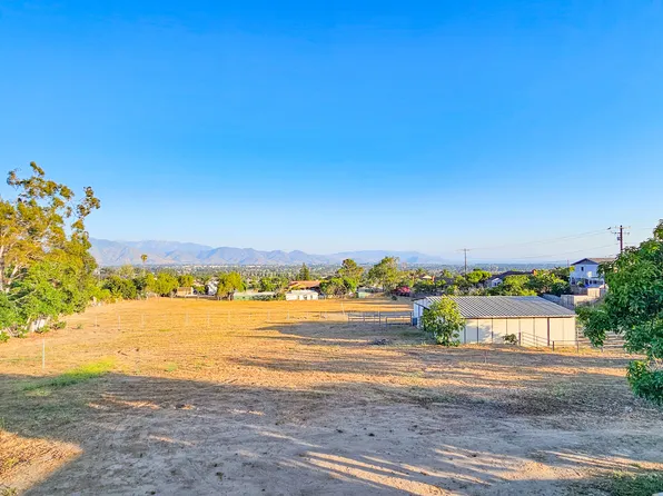 116 N Loop Dr, Camarillo, CA 93010