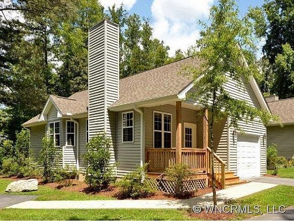 1st image of 21 N Cottage Ct
