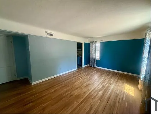 23861 Colbourne Rd — Photo 11