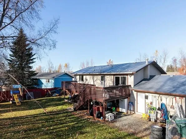 17928 Tonsina Ct, Eagle River, AK 99577