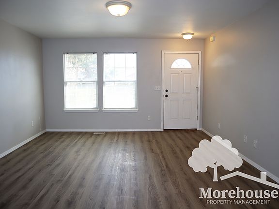 3rd image of 317 S Ruby St