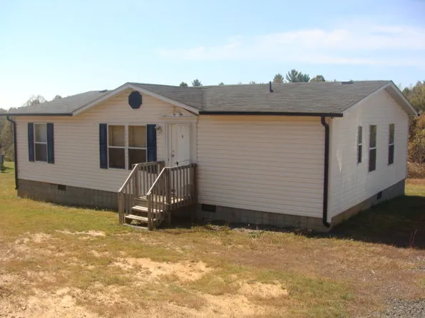1230 Buck Woods Rd, Woodlawn, VA 24381