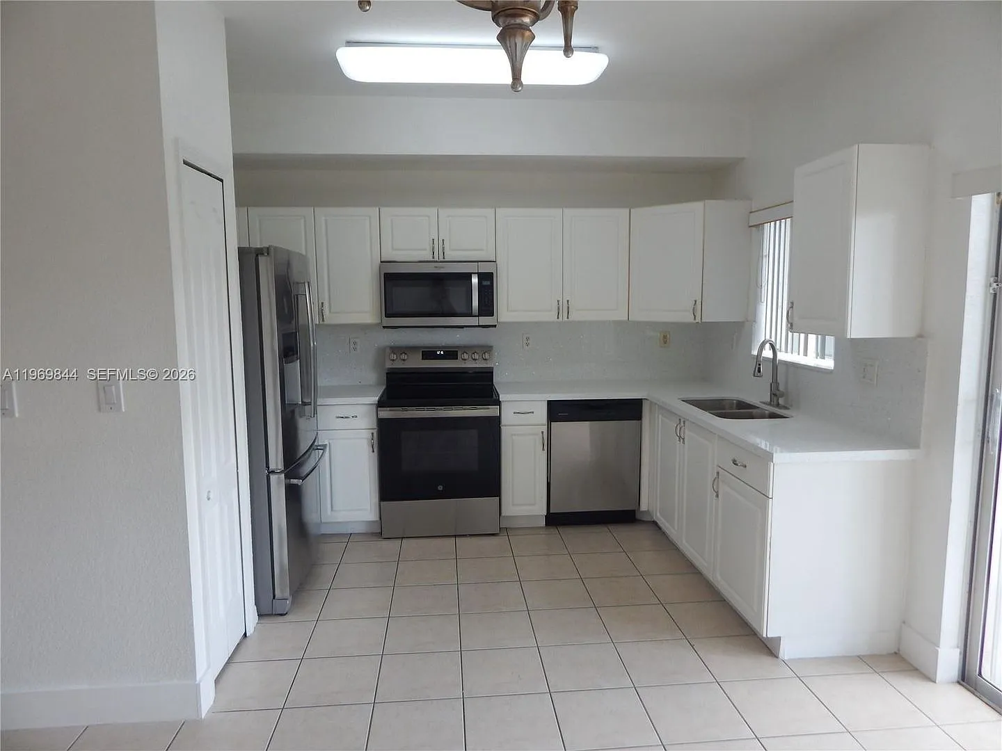 8986 W Flagler Street 9, Miami, FL 33174 — Photo 3