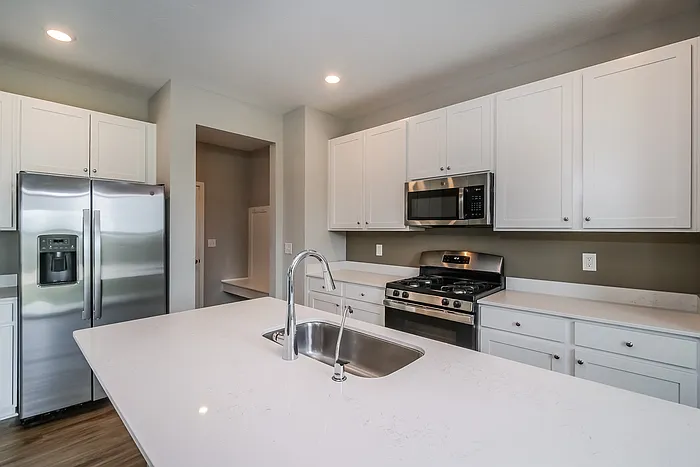 4796 W Mineral Ln — Photo 8