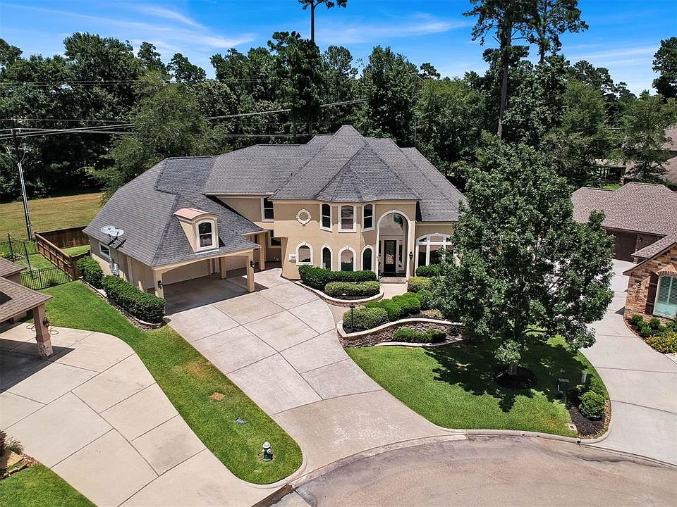 1st image of 270 W Pines Ct