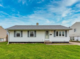 449 E Lincoln Ave, Glendale Heights, IL 60139