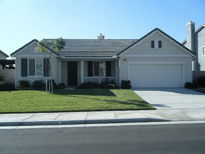 1st image of 28639 Woodchester Way