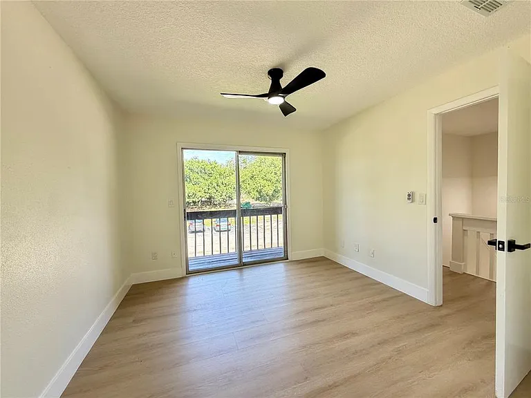 5100 Picadilly Circus Ct #12 — Photo 22
