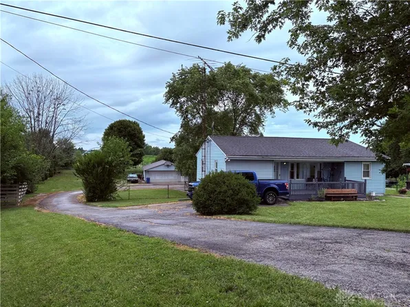 5471 State Route 320, New Paris, OH 45347