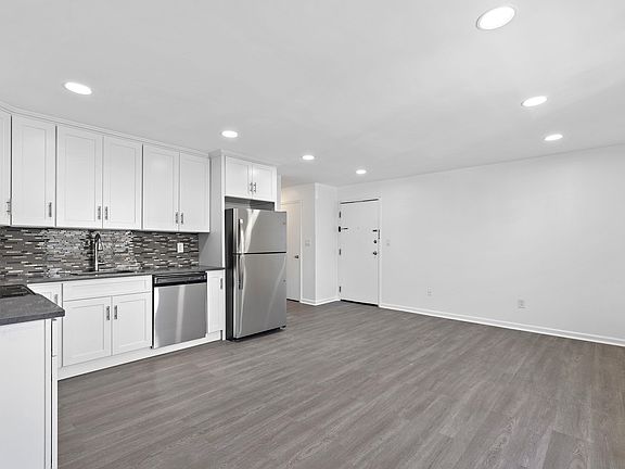 2nd image of 137 71st St APT 1A