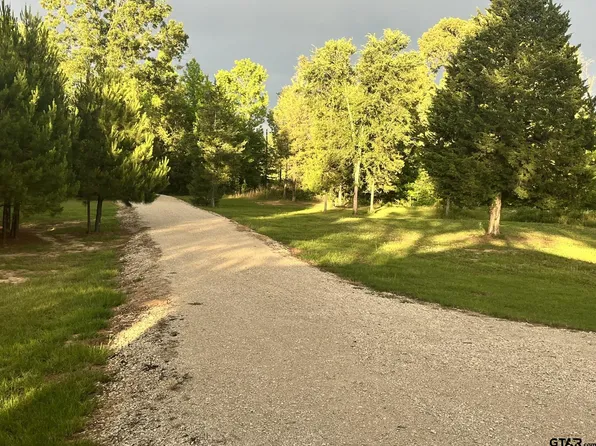 435 County Road 3265, Mineola, TX 75773