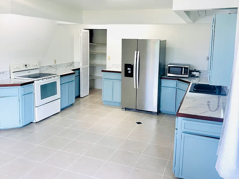 3146 Mapu Dr — Photo 2