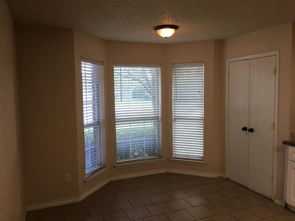 713 Troxell Blvd, Rhome, TX 76078 Zillow