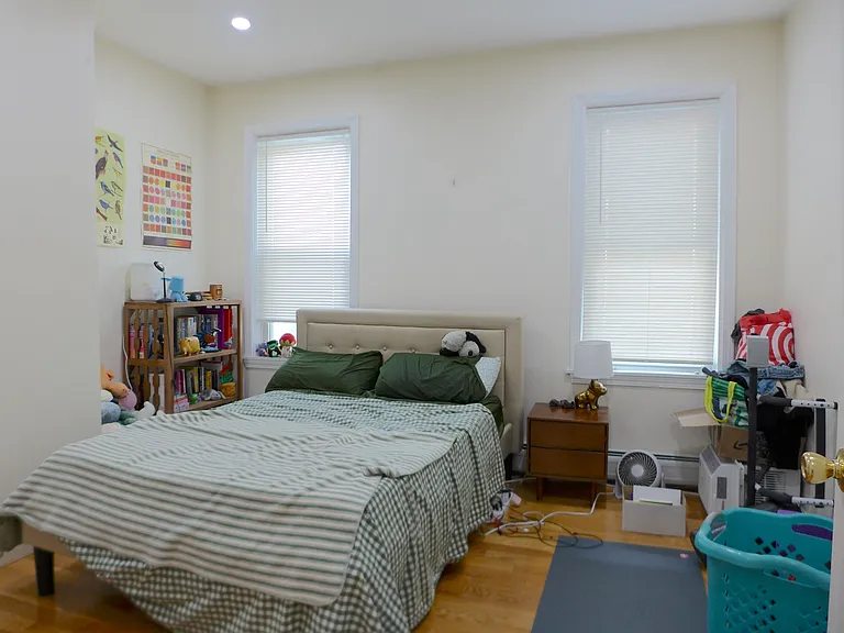 10 Smythe St #1 — Photo 5