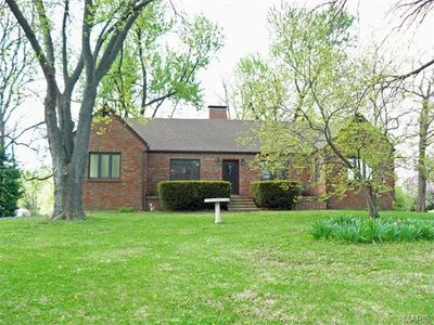 2026 Norma Ln, Saint Louis, MO, 63138