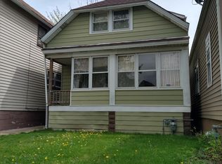 12817 Honore St, Blue Island, IL 60406