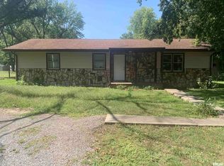 16563 Brussells St, West Frankfort, IL 62896