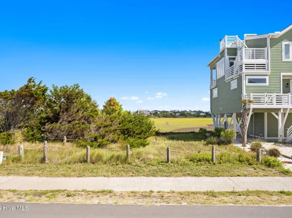 862 Ocean Boulevard W, Holden Beach, NC 28462