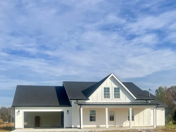 125 Thompson Ln, Shelbyville, TN 37160