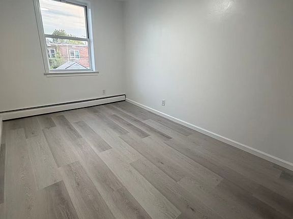 5th image of 14442 Willets Point Blvd Floor 1