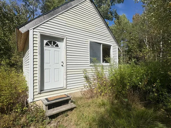 33 Maxfield Road, Howland, ME 04448