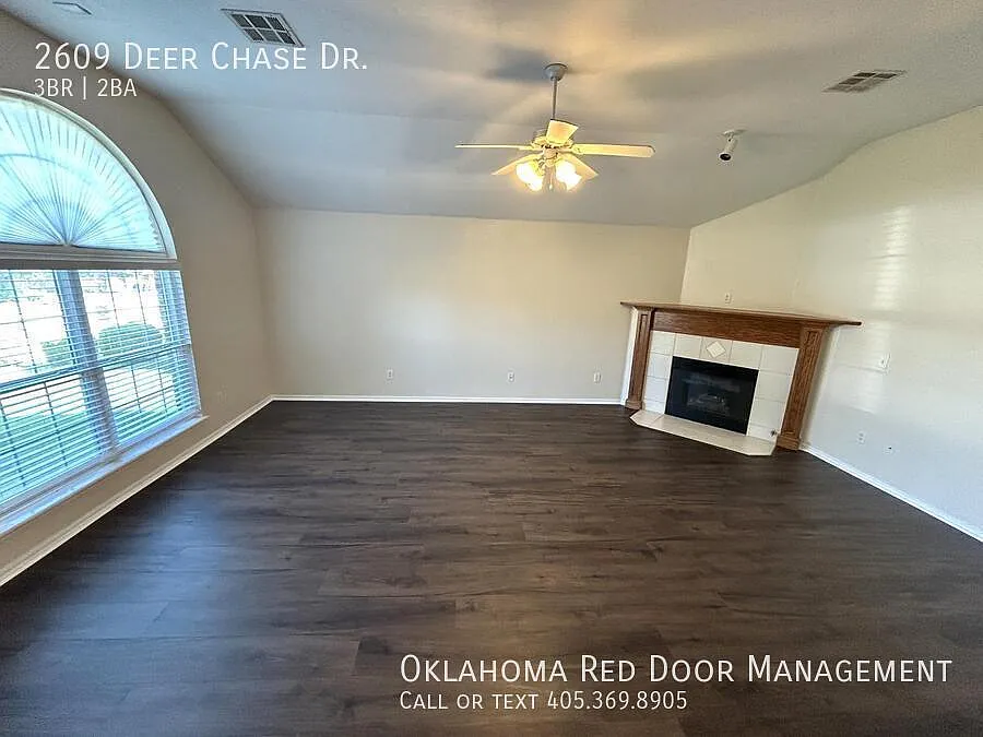 Charming 3 bed 2 bath in Norman ! — Photo 2
