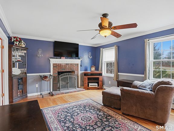 4th image of 251 Wauregan Road