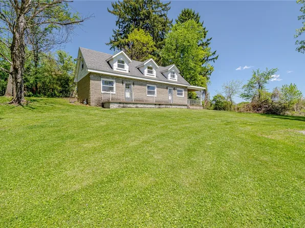 21 Stevens Way, Charleroi, PA 15022