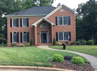 3220 Grouse Hollow Rd, Winston Salem, NC 27106